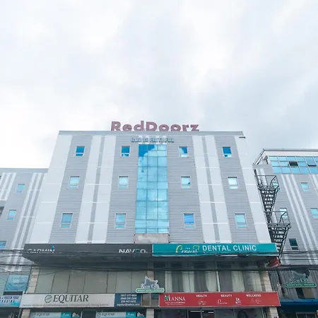 Reddoorz Plus At New Era Budget Hotel Near Ucmed And Chong Hua Hospital Mandaue Former Reddoorz Plus New Era Budget Hotel Mandaue