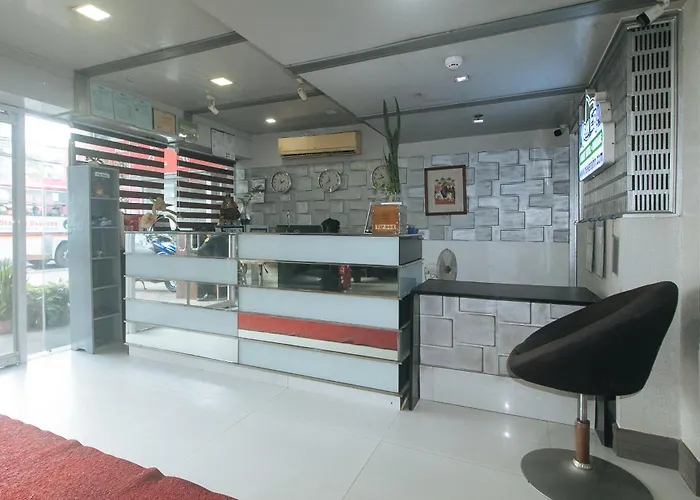 Reddoorz At New Era Budget Near Ucmed And Chong Hua Hospital Mandaue Former Reddoorz New Era Budget Mandaue Hotel Cebu