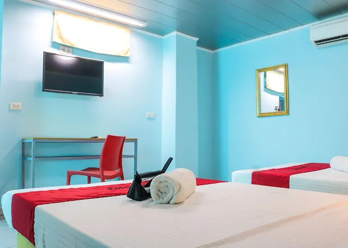 Reddoorz At New Era Budget Near Ucmed And Chong Hua Hospital Mandaue Former Reddoorz New Era Budget Mandaue Hotel 3*