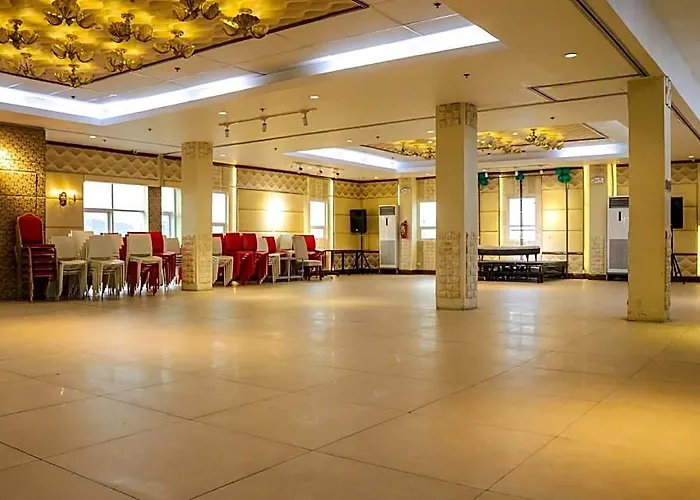 Reddoorz At New Era Budget Near Ucmed And Chong Hua Hospital Mandaue Former Reddoorz New Era Budget Mandaue 3*