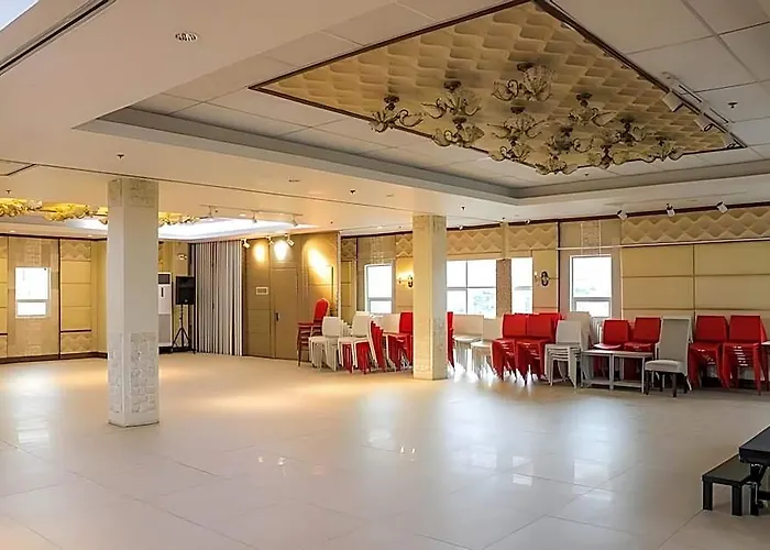 Reddoorz At New Era Budget Near Ucmed And Chong Hua Hospital Mandaue Former Reddoorz New Era Budget Mandaue Hotel 3*